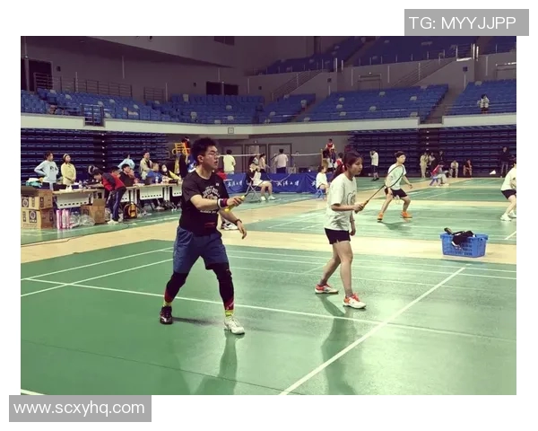 武汉羽毛球队的奋斗与荣耀：一段不平凡的羽毛球纪实旅程